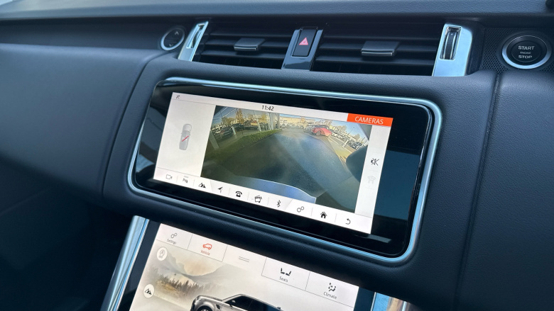 Land Rover Range Rover Sport 2.0 P400e HSE 5dr Auto Estate